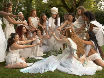 Divinità - Performance by Fiora Gandolfi